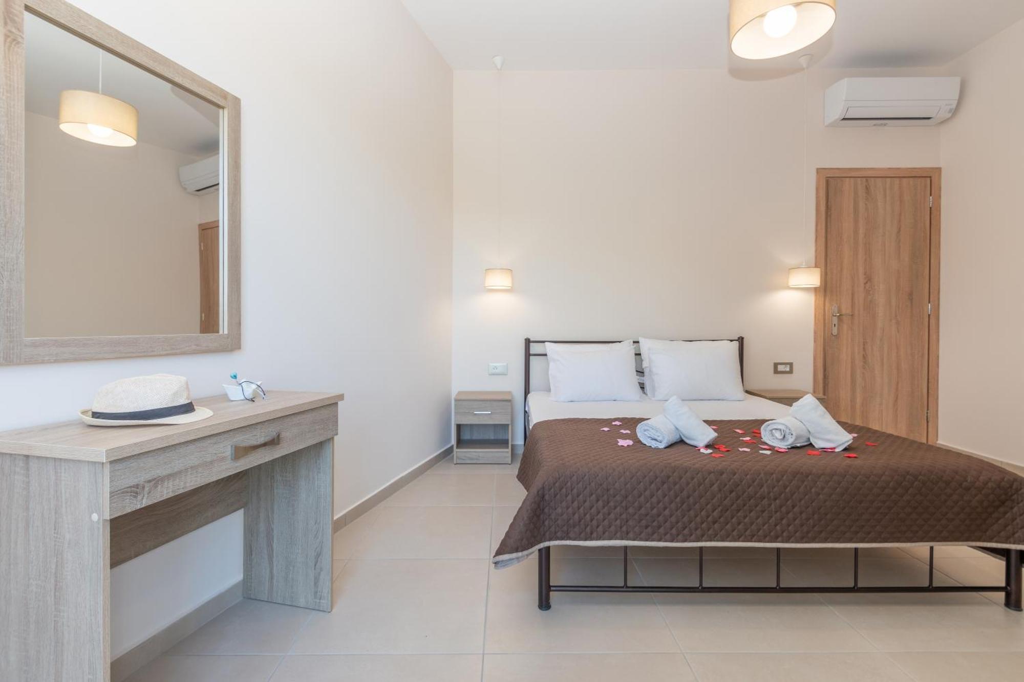 Katsaros Luxury Apts II 5 Min Walk To Beach Tsilivi  Exteriör bild