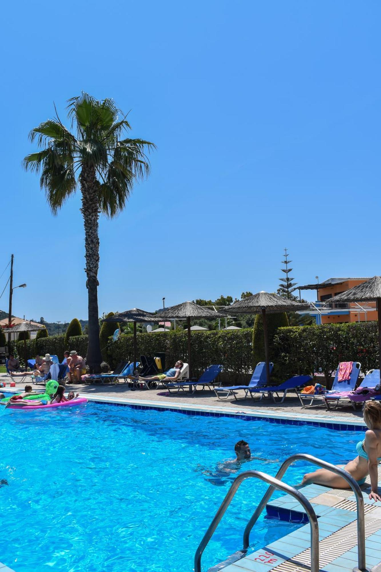 Katsaros Luxury Apts II 5 Min Walk To Beach Tsilivi  Exteriör bild