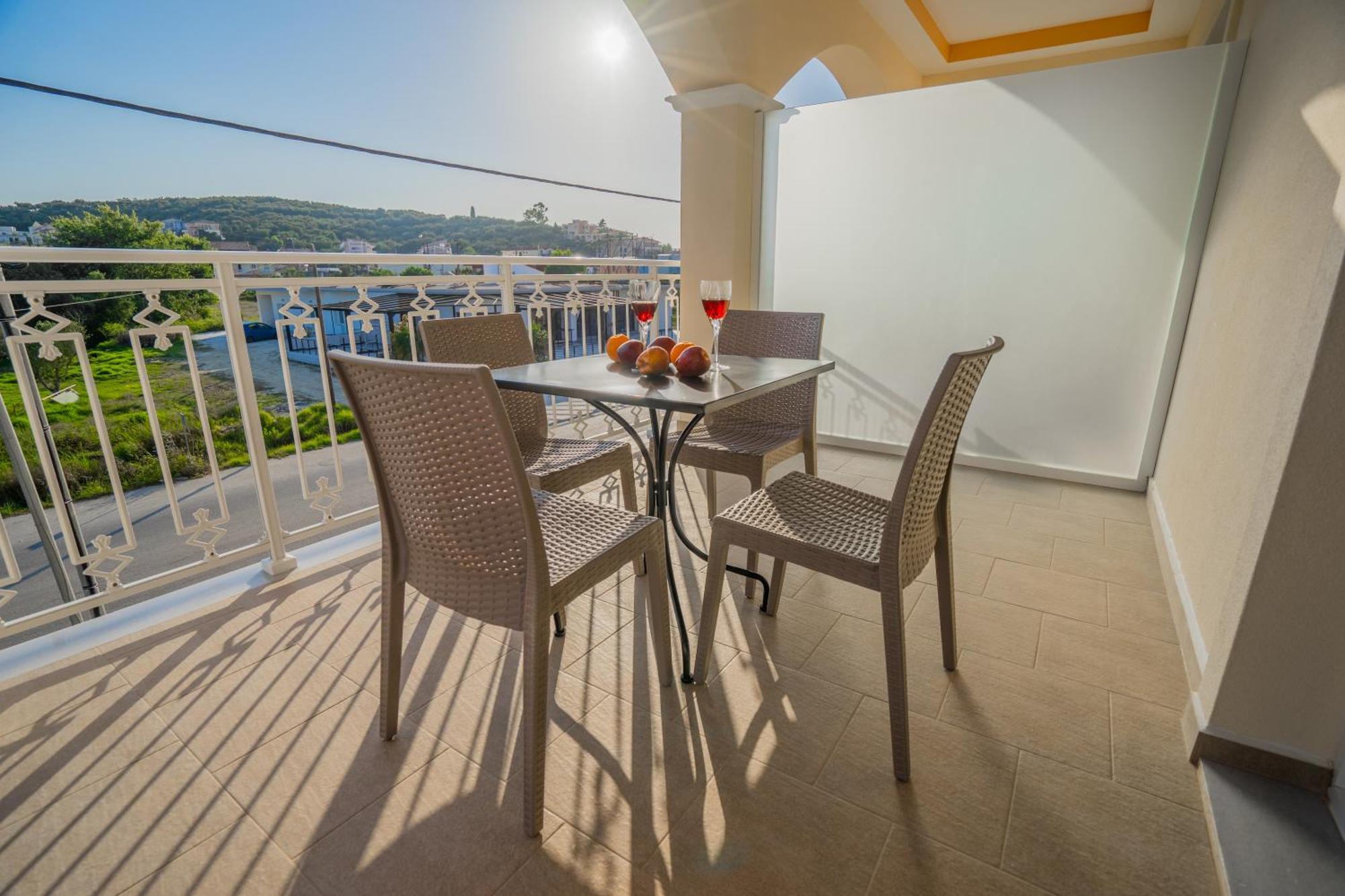 Katsaros Luxury Apts II 5 Min Walk To Beach Tsilivi  Exteriör bild