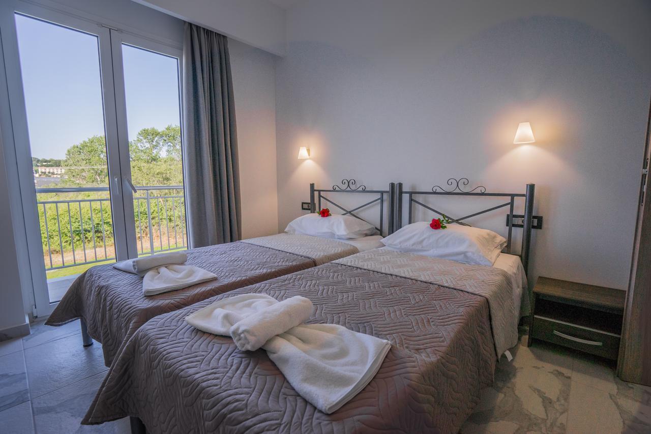 Katsaros Luxury Apts II 5 Min Walk To Beach Tsilivi  Exteriör bild